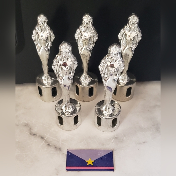 Vintage 1980s Superstar Barbie Movie Trophy Award Set with Envelope - Picture 1 of 3